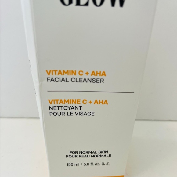 Avon Beyond Glow x 2 Vitamin C + AHA Facial Cleanser & 6% Ferulic Acid Serum - Picture 5 of 10